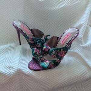 Betsey Johnson The Rumors Floral Stiletto Slip-On Sandals Mules Sz 8.5 Feminine